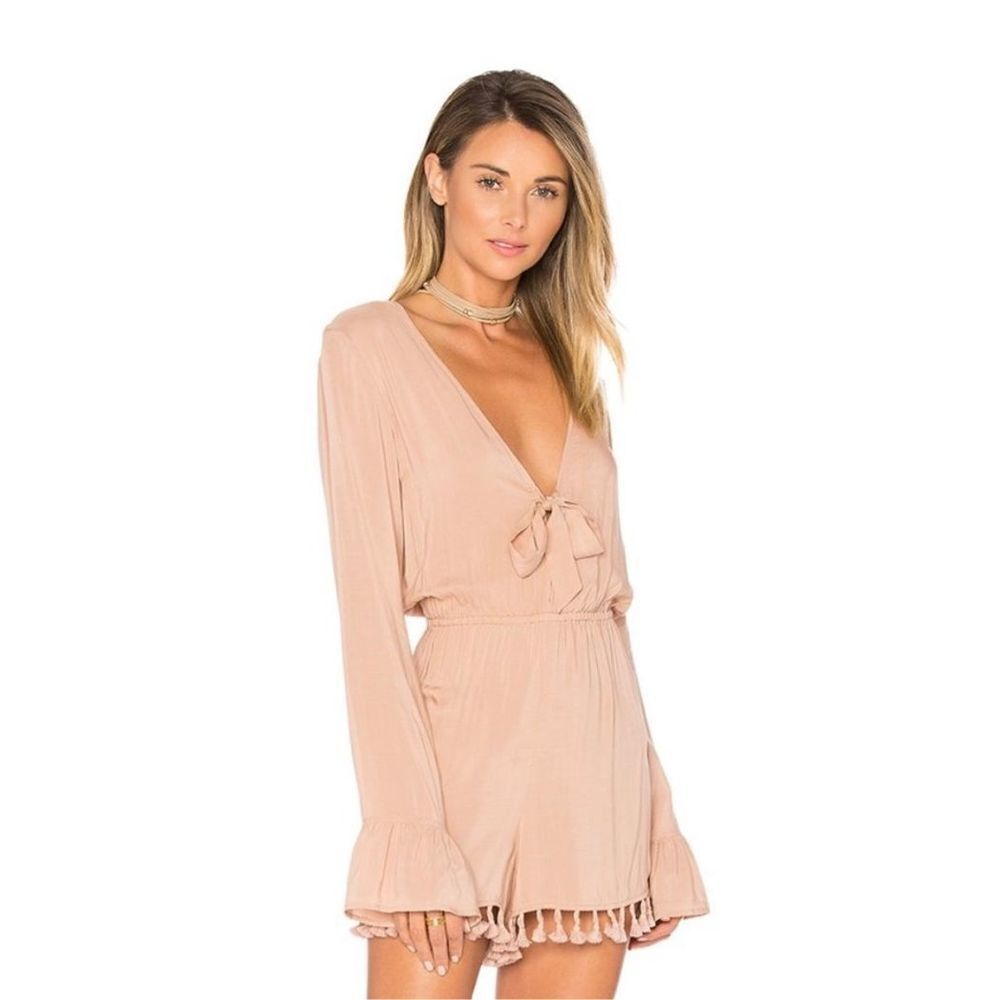 Ale By Alessandra Livia Womens Long Sleeve Romper Tassel V Neck Latte Cream Size